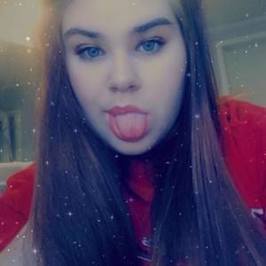 Meet your Posher, Rayne